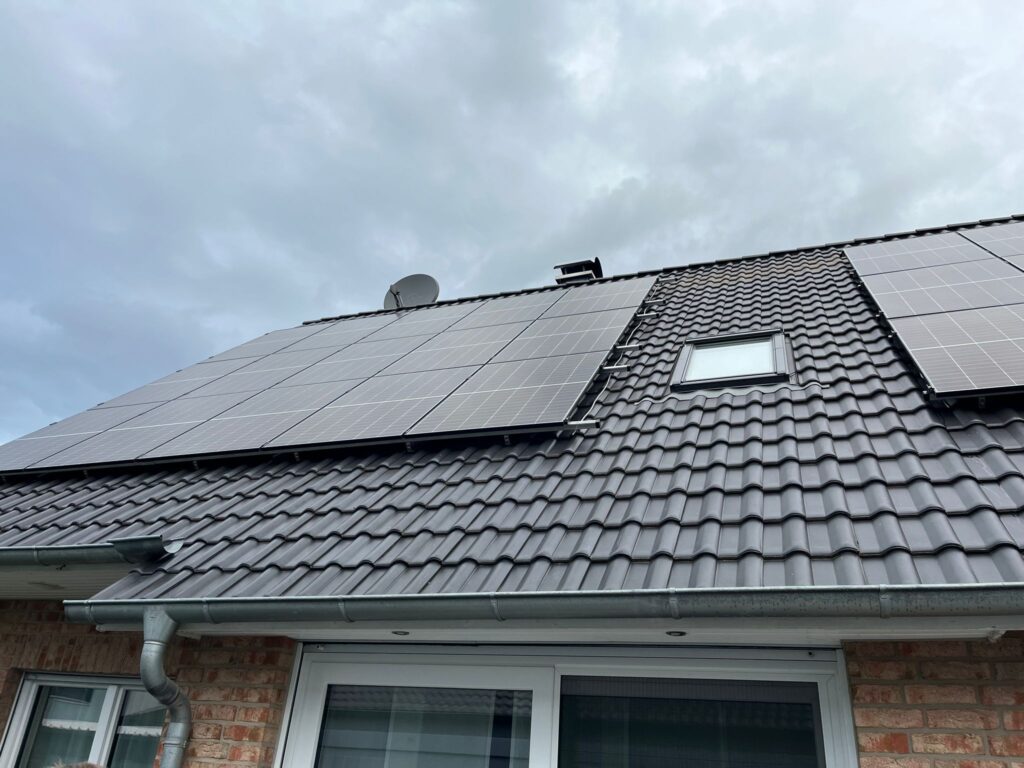 c1be034b ee78 44cc 93fa 7478d5808992